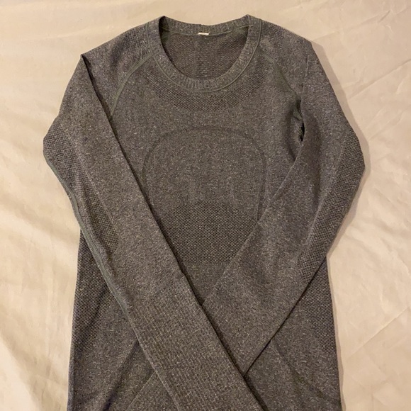 Lululemon Swiftly Tech Longsleeve - Picture 3 of 4